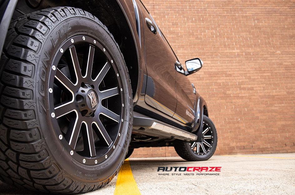 FORD RANGER HEIST SATIN BLACK